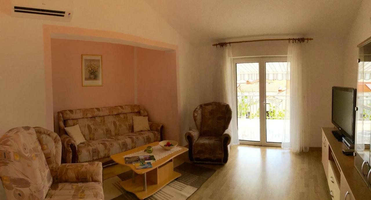 Just Relax - Vodice Apartment Exterior photo